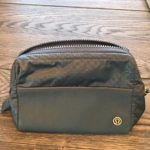 Lululemon toiletries travel bag